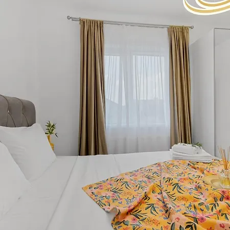 1bdr With Balcony & Private Parking *